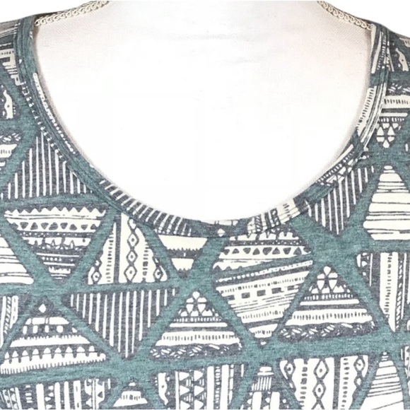 Lularoe XXS Geometric print Perfect tee - Picture 2 of 5